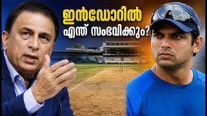 റാഞ്ചിയിലെ റൺമഴയ്ക്ക് പിന്നാലെ ഇൻഡോറിൽ എന്ത് സംഭവിക്കും? ഗവാസ്കറിന്റെയും ചോപ്രയുടെയും മുന്നറിയിപ്പ്