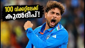 100 വിക്കറ്റ് ക്ലബ്ബിലേക്ക് കുൽദീപ് യാദവ്; ലഖ്‌നൗവിൽ ചരിത്രം കുറിക്കാൻ ഒരുങ്ങുന്ന താരം!