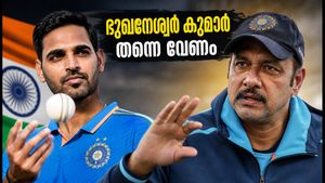 ഭുവനേശ്വർ കുമാർ തന്നെ വേണം; ക്രൈസ്റ്റ്ചർച്ചിൽ ഇന്ത്യൻ ടീമിന് നിർണായക ഉപദേശവുമായി രവി ശാസ്ത്രി