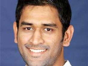 హైదరాబాదీ స్పిన్నర్‌ ఓజాకు స్ధానం