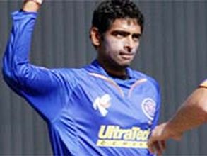 అమిత్ బౌలింగ్ పై అనుమానాలు