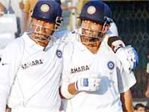 ఇండియా:సెహ్వాగ్, గంభీర్ సెంచరీలు