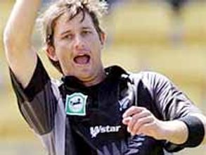 రికార్డు సొమ్ముకు కెకెఆర్ కు బాండ్