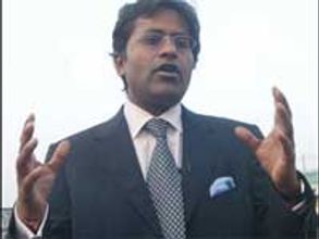 వెనక్కి తగ్గిన లలిత్ మోడీ