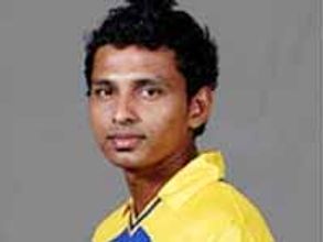 నోబాల్ వేసినందుకు సెహ్వాగ్ కు శ్రీలంక క్రికెట్ బోర్డు క్షమాపణలు