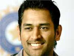 టాస్ గెలిచి ఫీల్డింగ్ ఎంచుకున్న మహేంద్రసింగ్ ధోనీ:అస్ట్రేలియా బ్యాటింగ్