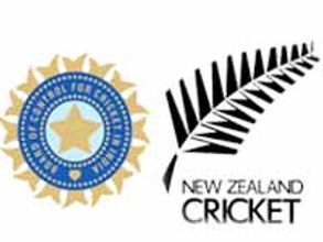 నాగపూర్ టెస్టు మ్యాచ్ ప్రారంభంలో జాప్యం: తడిసిన మైదానం