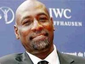 ఫీల్గింగ్ మెరుగుపడింది కాబట్టి భారత్ ఫేవరెట్ జట్టు: వివియన్