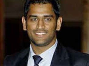 జట్టుపై ధుమధుమలాడిన ధోనీ, గ్యాలరీ కోసం ఆడుతున్నారని ఆగ్రహం