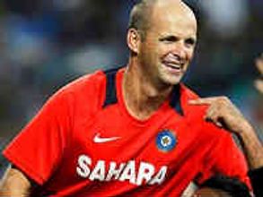 ఇండియా కోచ్‌గా గుడ్‌బై, దక్షిణాఫ్రికా జట్టు కోచ్‌గా గ్యారీ కిర్‌స్టన్?