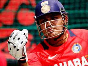 ఐపియల్‌కు వీరేంద్ర సెహ్వాగ్ దూరం, ఢిల్లీ డేర్ డెవిల్స్ పని అంతే