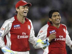 ముంబై ఇండియన్స్‌కు షాక్, భార్గవ్ ధాటితో కింగ్స్ ఎలెవన్ పంజాబ్ గెలుపు