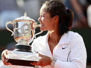 ఫ్రెంచ్ ఓపెన్ నెగ్గిన చైనా అమ్మాయి: చరిత్ర సృష్టించిన నా లీ