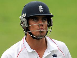 మరో ఓటమి దిశగా భారత్, కుక్ ట్రిపుల్ సెంచరీ మిస్