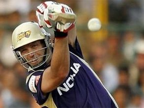 ఉప్పల్‌లో అక్లాండ్‌పై నైట్‌ రైడర్స్‌ ఉత్కంఠ గెలుపు