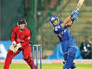 చివరి బంతికి పాసైన ముంబై ఇండియన్స్