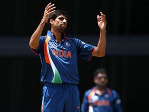 అంత చెత్త బౌలర్‌గా మారానా?: ఆశిష్ నెహ్రా