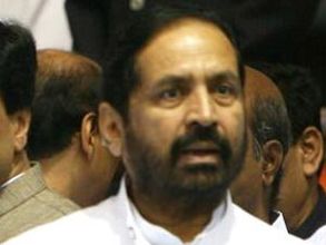 ఒలంపిక్స్‌కు కల్మాడీ, ఎలా వెళ్తాడంటున్న మాకెన్