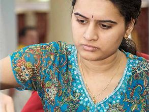 చెస్ క్రీడాకారిణి కోనేరు హంపి పెళ్లి కూతురాయె