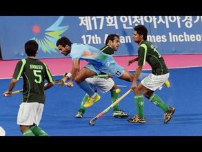 ఆసియా గేమ్స్: హాకీలో భారత్ ఓటమి (పిక్చర్స్)