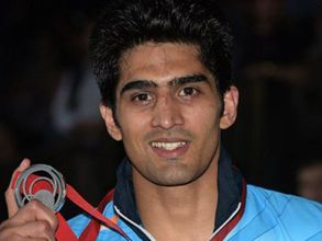 సైనా కన్నా నేనేం తక్కువ కాదు: విజేందర్ సింగ్