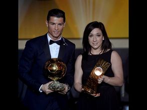 ఫిఫా: గర్ల్‌ఫ్రెండ్‌తో అతను, రొనాల్డో ముద్దు(పిక్చర్స్)