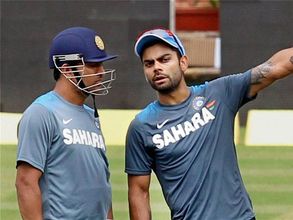 రెండో డౌన్లో కోహ్లీ: ఫలించిన ధోనీ వ్యూహం, అప్పుడే పాక్‌పై ఒత్తిడి