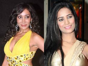 హాట్‌గా భారత్ విక్టరీ ఆస్వాదన: ఆ ఇద్దరు భామలు భళే..