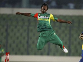 బంగ్లా పేసర్: ఒక్క మ్యాచ్‌తో వరల్డ్ కప్ హీరో.... రేప్ కేసు వెనక్కి తీసుకుంటున్న నటి