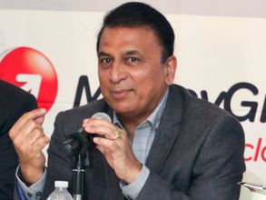 ఆసిస్ ఫేవరేట్, భారీ స్కోర్ చేస్తేనే: గవాస్కర్, భారత్‌దే గెలుపని లారా