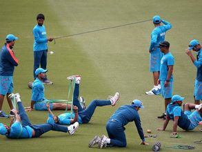 చివరికిలా..: ఒత్తిడే టీమిండియా కొంప ముంచిందా?