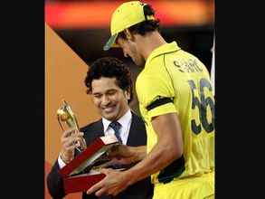 విజేత ఆసీసే అయినా.. సచిన్‌కే ఎక్కువ ఛీర్స్, శ్రీనికి విముఖత