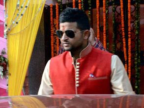 సురేష్ రైనా ఇంట్లో మొదలైన సందడి: రేపే పెళ్లి