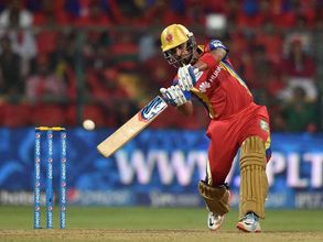 10 ఓవర్ల మ్యాచ్‌లో కోల్‌కతాపై బెంగళూరు గెలుపు, మన్‌దీప్ విధ్వంసం