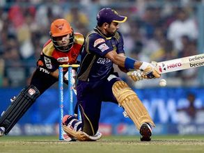 ఐపీఎల్ రసవత్తరం: హైదరాబాద్‌పై కోల్‌కతా 'సమష్టి' గెలుపు