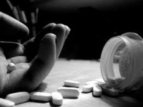 రూంలో ఉండలేం, వేధింపులు: 'అమ్మా క్షమించు' అని అథ్లెట్ లేఖ