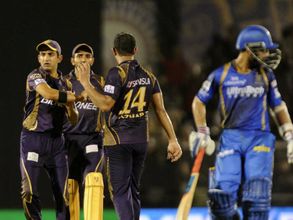 ప్లేఆఫ్‌కు 3 జట్లు చేరినట్లే కానీ, కోల్‌కతాకు 2 రకాలుగా ఛాన్స్