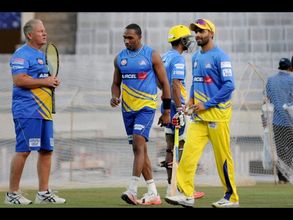 టాప్ ఆర్డర్ విజృంభించాలి: చెన్నై ఆటగాళ్లకు కోచ్ ఫ్లెమింగ్