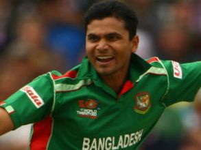 మొర్తాజాకు ప్రమాదం: కారుండగా సైకిల్‌పై ఎందుకొచ్చాడు?