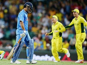 ఒంటరైన ధోని: తన ప్రాభవాన్ని ఎలా కోల్పోయాడు?