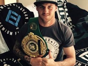 బాక్సింగ్ విషాదం: ప్రత్యర్థి పంచ్‌తో ప్రాణం పోయింది