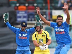 చేజేతులా ఓటమి: భారత్‌కు మరో పరాభవం