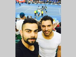 ఆస్ట్రేలియా ఓపెన్‌లో కోహ్లీ, యువీ సందడి(ఫొటో)