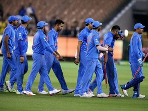 చతికిలపడ్డ కంగారూలు: సిరీస్ భారత్ కైవసం