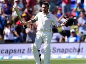 సెంచరీ: టెస్ట్ క్రికెట్‌లో చరిత్ర సృష్టించిన మెక్‌కల్లమ్