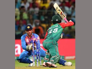 కెప్టెన్ తెలివి: రెప్పపాటులోనే.., ధోనీ ఆసక్తికర వ్యాఖ్య