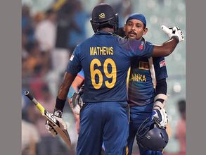 దడదడలాడించిన అఫ్గన్ కెప్టెన్: లంకను గెలిపించిన దిల్షాన్