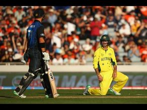 కివీస్ బౌలర్ల దాడికి ఆసీస్ విలవిల: 8 పరుగుల తేడాతో ఓటమి