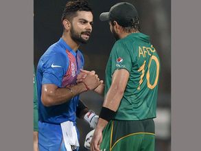 ‘భారత్‌-పాక్‌ మ్యాచ్‌ గుండెకు ప్రమాదకరం!’: టీవీల తొలగింపు