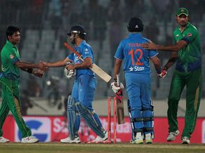 పాక్‌పై భారత్ గెలవాల్సిందే?: లేదంటే టోర్నీ నుంచే ఔట్